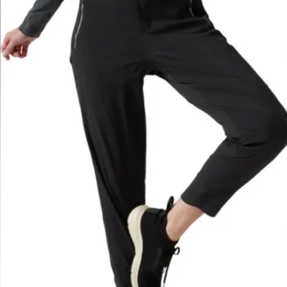 Athleta Trekkie North Jogger